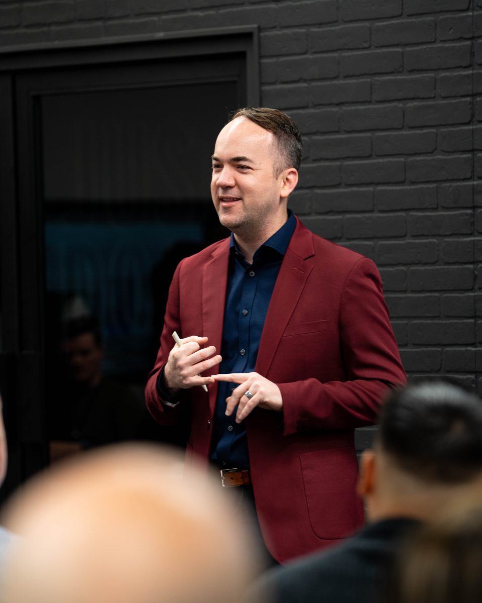 Brandon McCurdy teaching a workshop